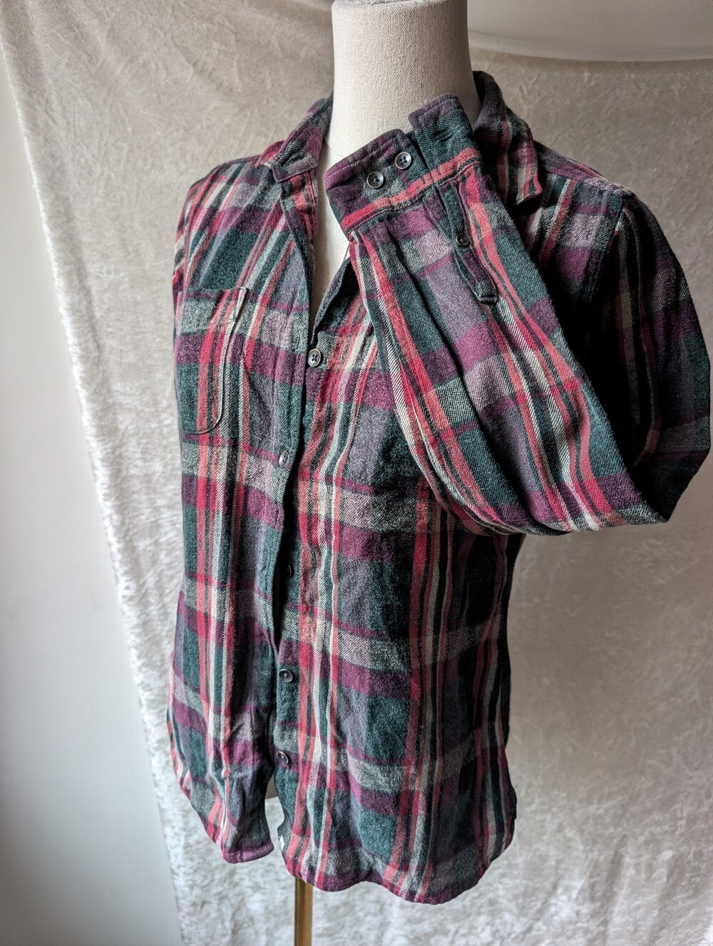 Vtg Woolrich Women's Medium Green Purple Red Plaid Flannel Button-down Shirt